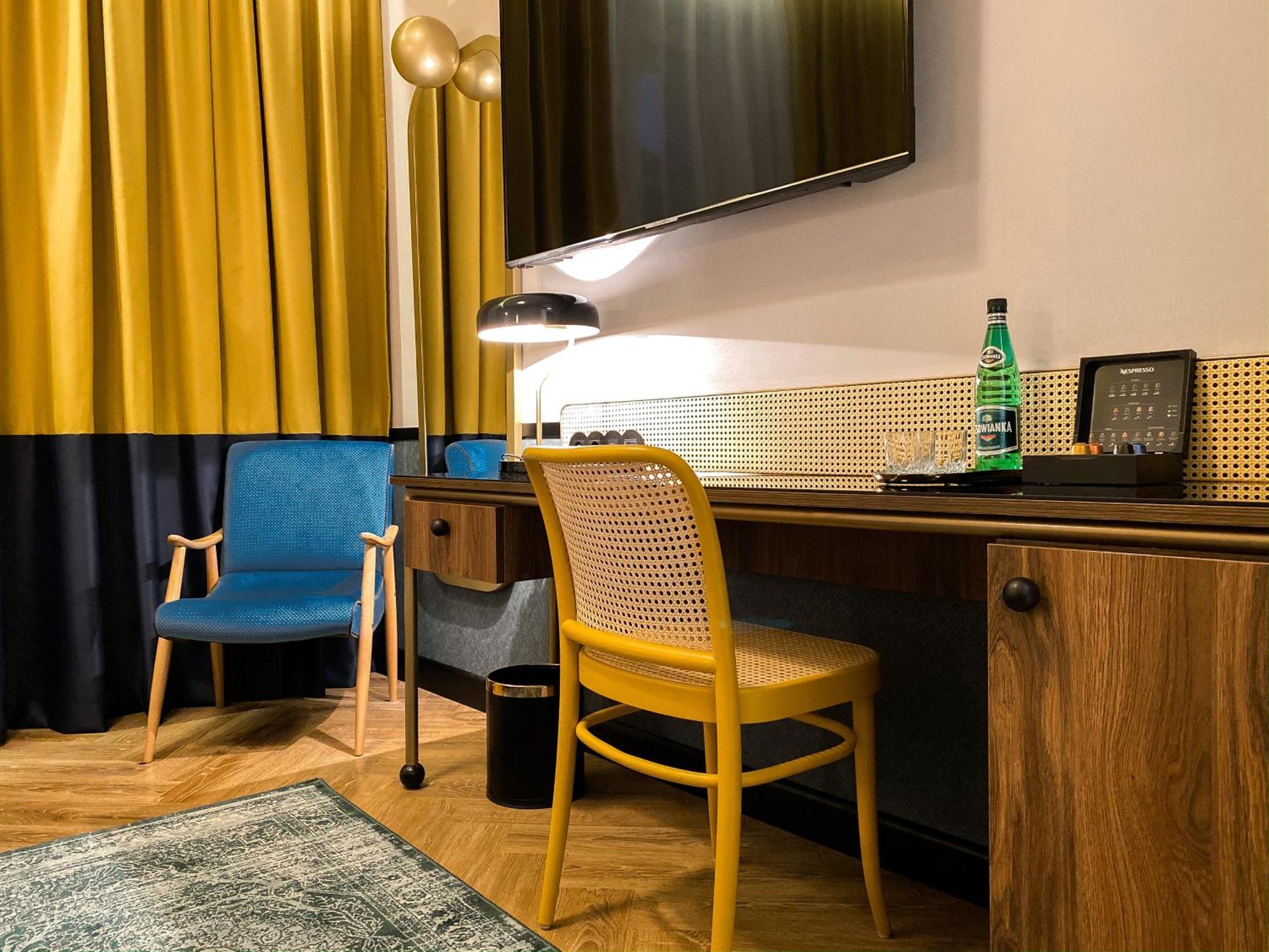 Sleepwell Boutique Apartments Варшава Стая снимка
