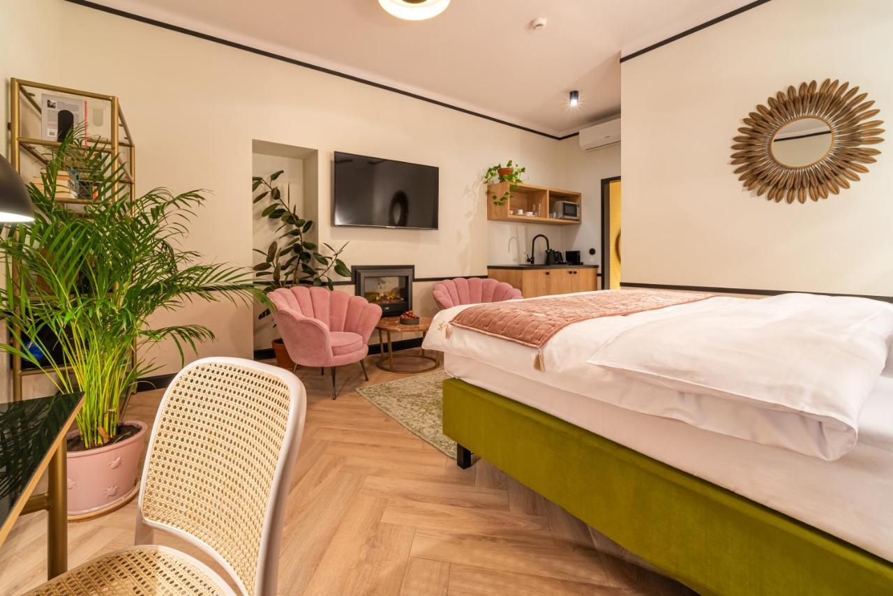 Sleepwell Boutique Apartments Варшава Екстериор снимка