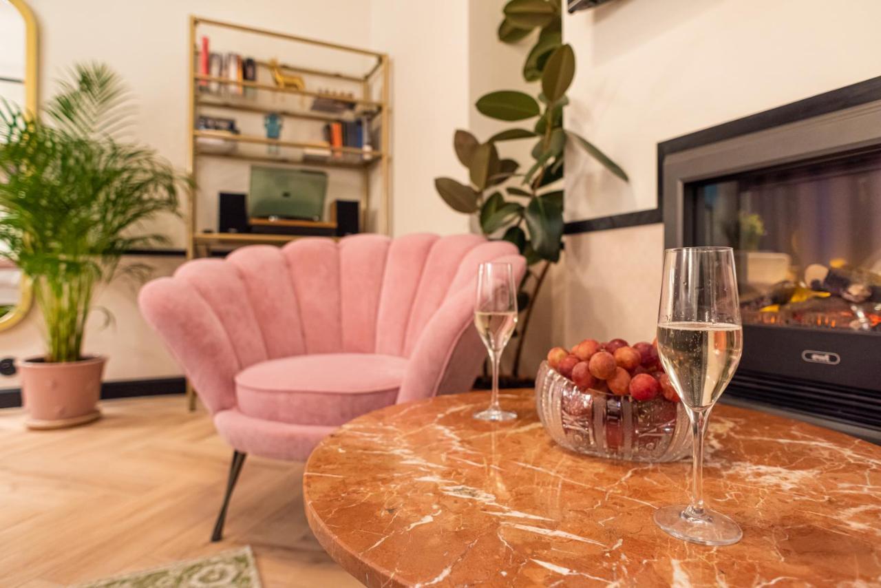 Sleepwell Boutique Apartments Варшава Екстериор снимка